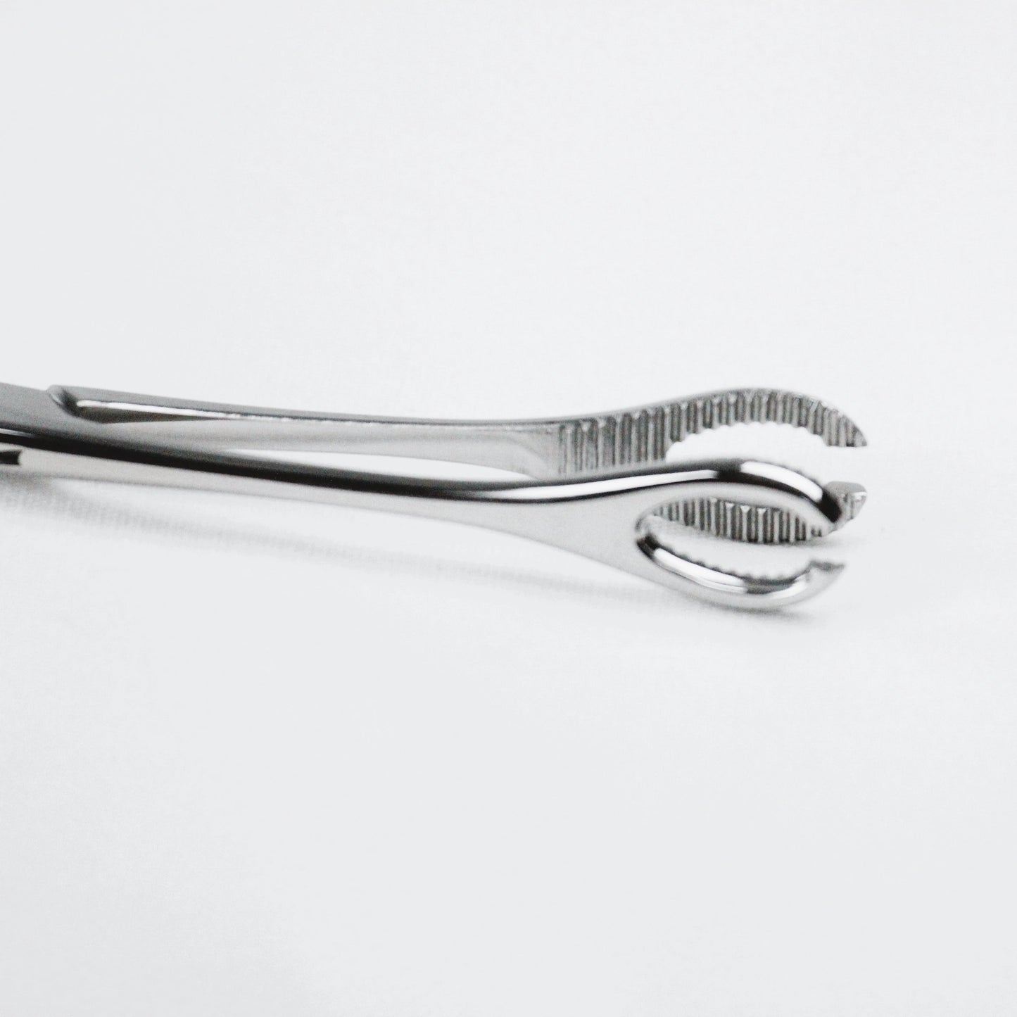 Forester Sponge Slotted Forceps with Lock