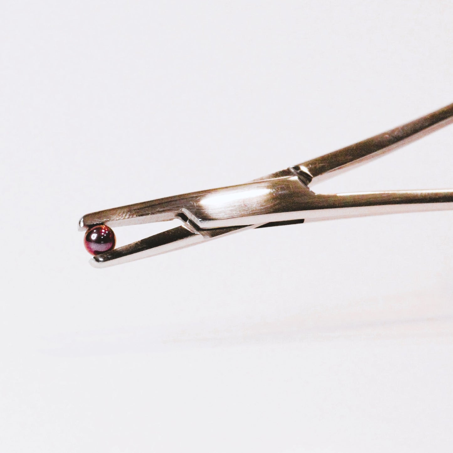 Ball Tightening/Loosening Pliers with Indent